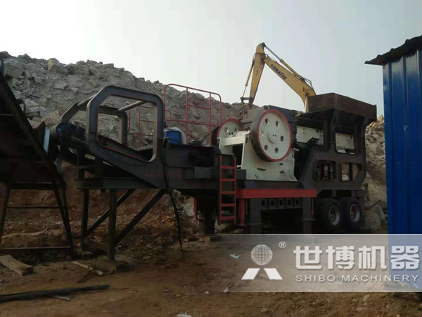 河南鄭州固廢建筑垃圾破碎現(xiàn)場(chǎng)