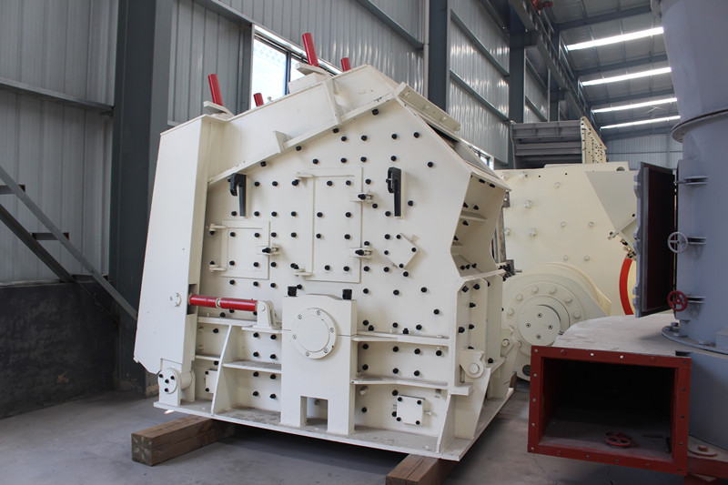 成品粒型好的石子破碎機反擊式破碎機