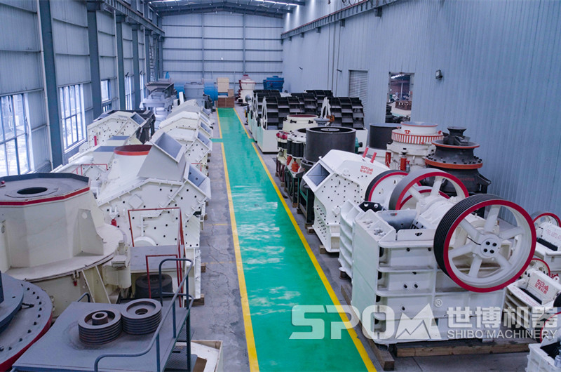 河南世博打鵝卵石機器生產車間