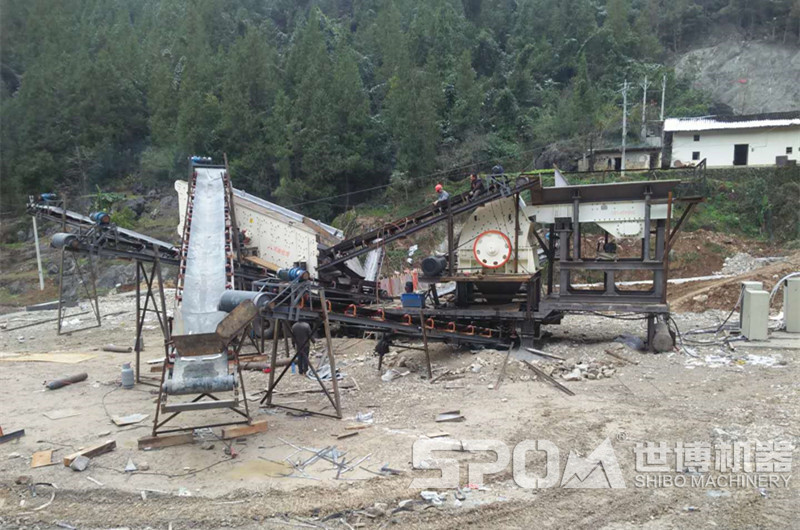 可移動(dòng)煤炭粉碎機(jī)結(jié)構(gòu)組成，現(xiàn)場(chǎng)安裝圖